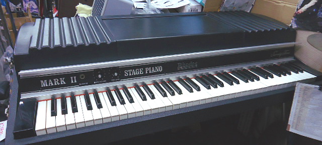 鍵盤楽器 BITIWORKSHOP terminal 楽天市場】エレクトリックキーボード 37鍵盤 ビートセレクト